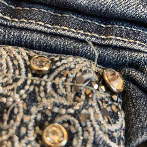 Grace in LA Rhinestone RN128119 Capri - Picture 11 of 16